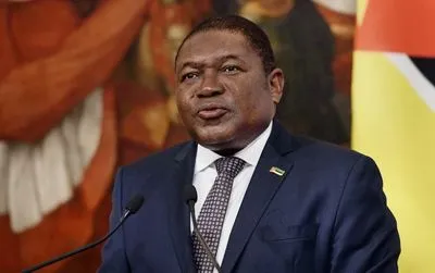 Президент Мозамбіку заразився коронавірусом