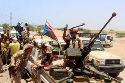 Конфликт в Йемене обостряется. Правительственные силы продвигаются на юг