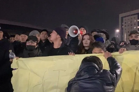 kazakhstan-ne-bilorus-yak-ekonomichniy-protest-pereris-u-politichniy-i-do-chogo-tut-rosiya