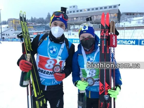 biatlon-ukrayina-viborola-pershu-medal-sezonu-na-kubku-svitu