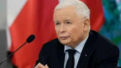 Польський сенатор подав до суду на лідера правлячої партії Качинського через стеження
