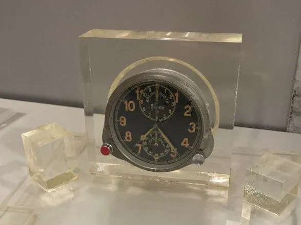 В "Борисполе" у россиянина обнаружили радиоактивные часы