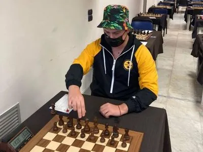 Шахи: чернівецький гросмейстер став призером турніру в Італії