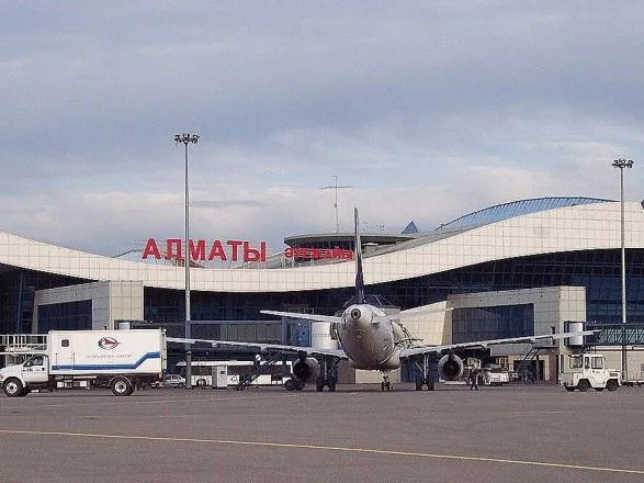 Сегодня аэропорт Алматы возобновляет работу