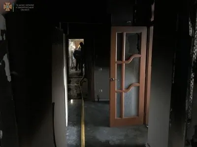 В Ужгороде загорелась многоэтажка, эвакуировали 20 жителей