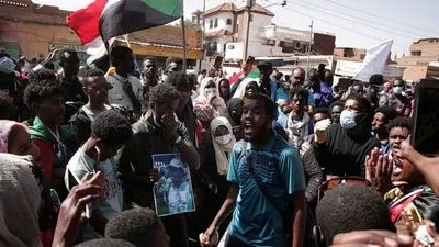 Суданські сили відкрили вогонь по протестувальникам проти державного перевороту, загинули 3 особи