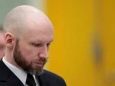 Норвезький вбивця Брейвік постане перед судом із проханням про дострокове звільнення