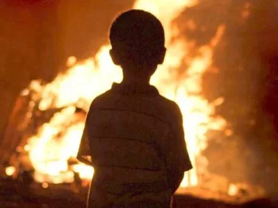 Трое маленьких детей погибли в пожаре в Черниговской области: что известно