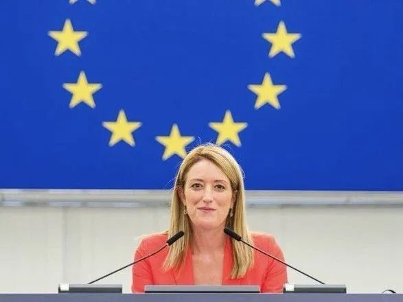 Европарламент возглавила женщина - и стала самым молодым его президентом