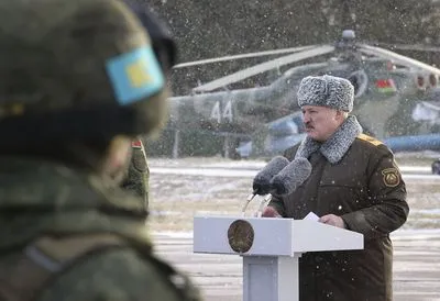 Литва заявила, что российские войска в Беларуси представляют "прямую угрозу"