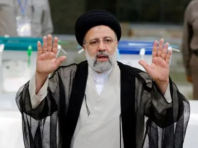 Незаконно проникає на території незалежних держав: президент Ірану в Москві заявив про майбутній розпад НАТО