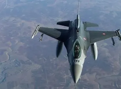 На тлі зростаючої загрози в Чорному морі: США можуть продати Туреччині 40 винищувачів F-16