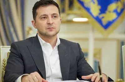 Зеленський увів у дію нову порцію “кримських” санкцій: хто і чому потрапив під обмеження