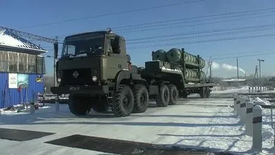 Россия направила в Беларусь два батальона С-400