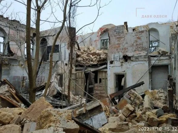 Застройщик пытался незаконно демонтировать здание старой синагоги в Одессе