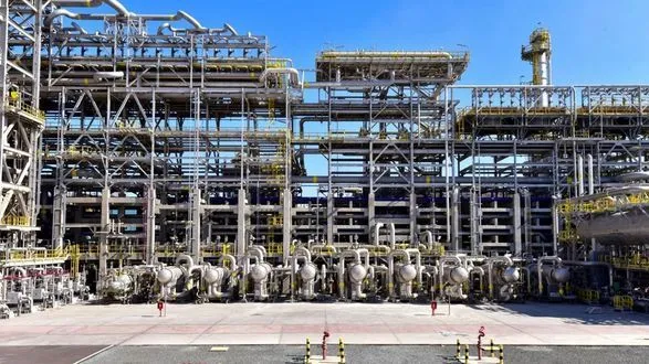 Пожар на трубопроводе в Кувейте остановил экспорт нефтяного кокса