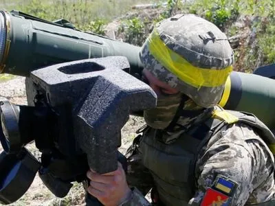 У США пропонують спростити процес постачання зброї в Україну: в сенат внесли законопроект про постачання за ленд-лізом