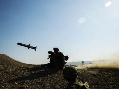 Посол Естонії: десятки ракет Javelin готові до відправки в Україну