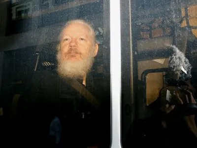 Основатель WikiLeaks Ассанж добился права на апелляцию относительно экстрадиции в США