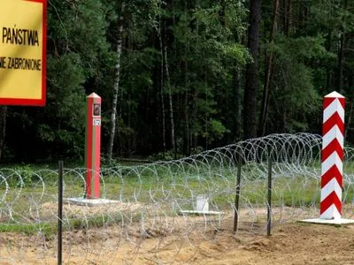 В Польше начали строить новое ограждение на границе с Беларусью