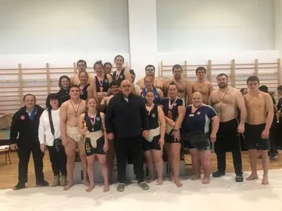 Сборная Украины по сумо завоевала ряд наград на соревнованиях в Венгрии