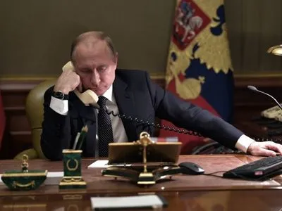 Не учли принципиальные озабоченности РФ: Путин пожаловался Макрону на ответы США и НАТО на "гарантии безопасности"