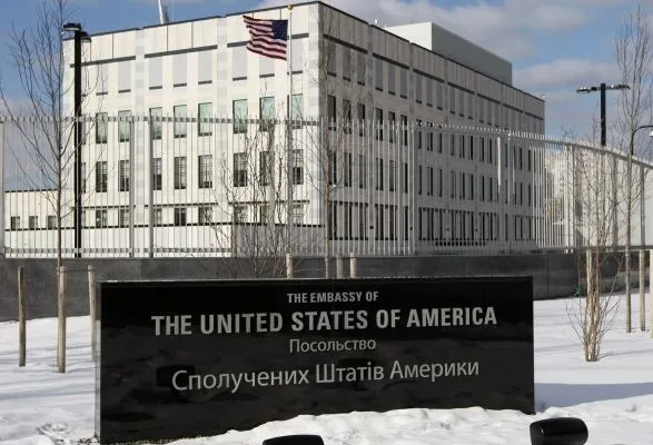 Посольство США знову закликало своїх громадян покинути Україну