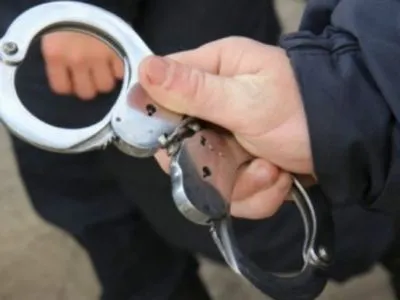 Требовали несуществующий долг: в Полтавской области задержали двух депутатов