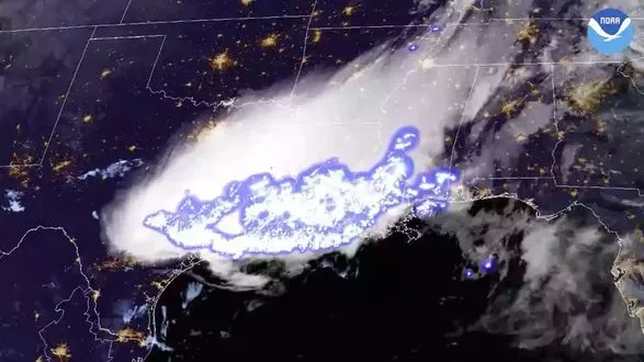 Мегаспалах: блискавка довжиною 768 км в США встановила світовий рекорд