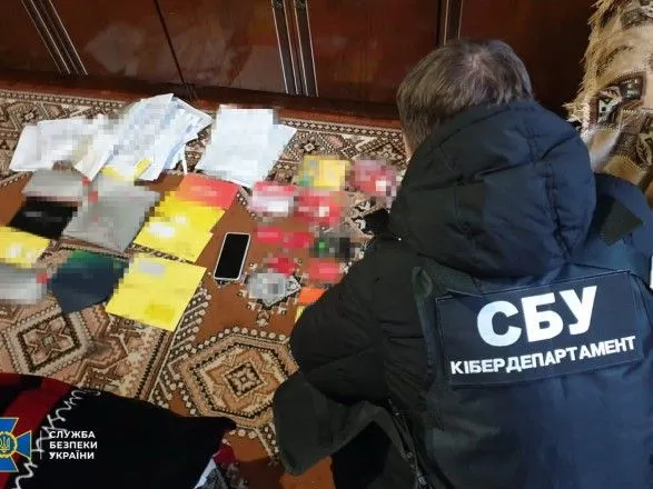 Обманули украинцев на миллионы гривен: в тюрьмах "ДНР" разоблачили мошеннические колл-центры