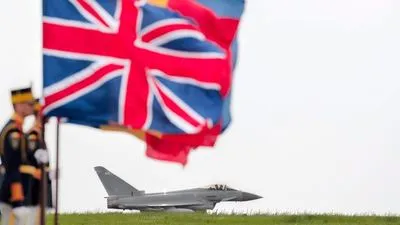 Велика Британія підняла в повітря винищувачі для перехоплення чотирьох російських військових літаків