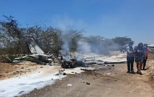 В перуанській пустелі розбився літак - загинули всі пасажири