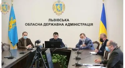 Львівська область скасовує дистанційку для початкової школи