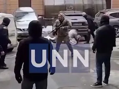 Драка со стрельбой возле обменника в центре Киева: суд арестовал троих мужчин с правом внесения залога