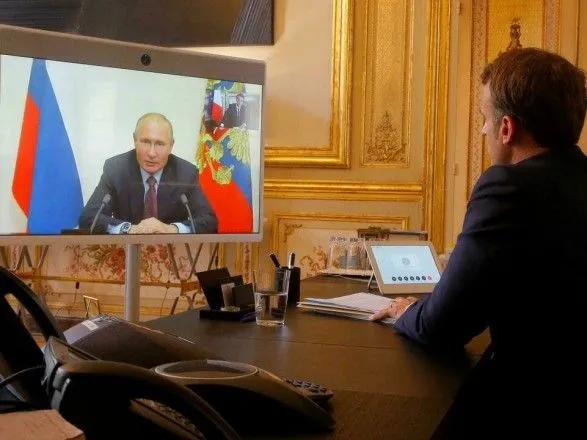 Україна піднімає «провокаційні» дії проти Росії: Путін в телефонній розмові з Макроном