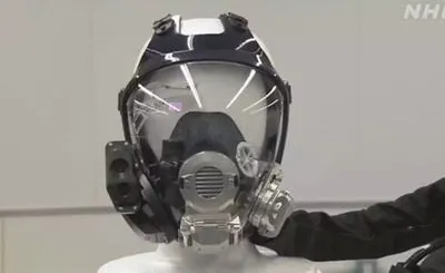 В Японии разработали “смарт-маску” для пожарных