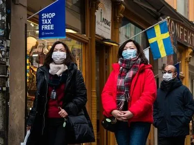 Швеция прекращает тестирование на COVID-19 на фоне снятия ограничений
