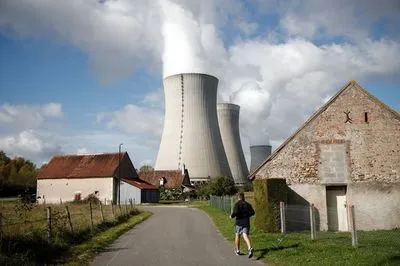 Атомная энергия третьего поколения: Франция построит новые ядерные реакторы