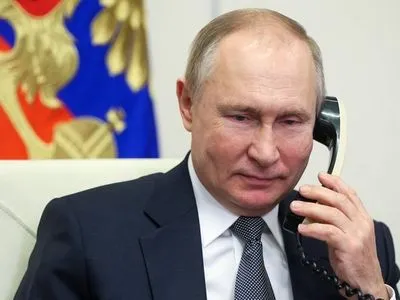 Путін та Байден планують 12 лютого провести телефонну розмову