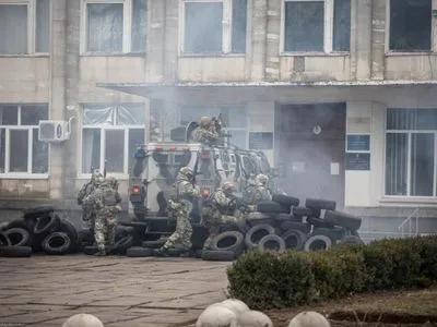 Біля окупованого Криму пройшли тактико-спеціальні навчання підрозділів МВС: як це було