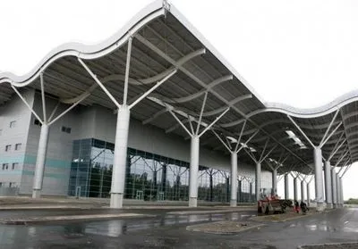 В аеропорту Одеси прикордонники затримали іноземця, якого розшукував INTERPOL