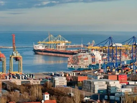 Спроба блокування чорноморських портів: Мінінфраструктури каже, порти працюють у штатному режимі