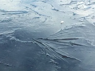 В Днепропетровской области подо льдом нашли тело ребенка