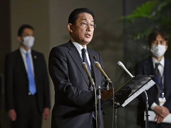 Прем'єр-міністр Японії подзвонить Зеленському на тлі побоювань вторгнення