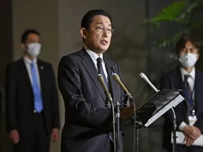 Премьер-министр Японии позвонит Зеленскому на фоне опасений относительно вторжения