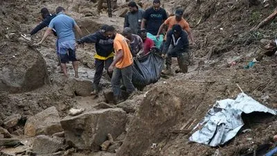 Зсуви в Бразилії через рекордні зливи забрали життя щонайменше 38 людей