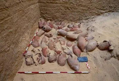 В Египте археологи обнаружили находку со средствами для бальзамирования