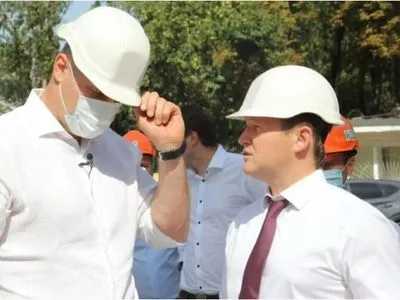 Хто підставляє мера Києва Кличка, бойкотуючи будівництво метро на столичний масив Виноградар?