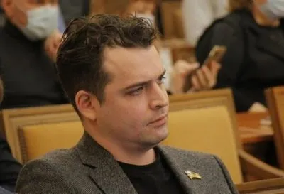 Уголовное дело за надругательство над государственным флагом завели против одесского депутата
