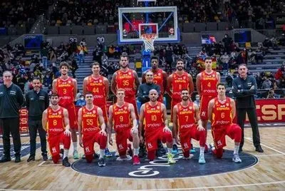 Баскетбол: чинні чемпіони світу оголосили заявку на матчі проти України